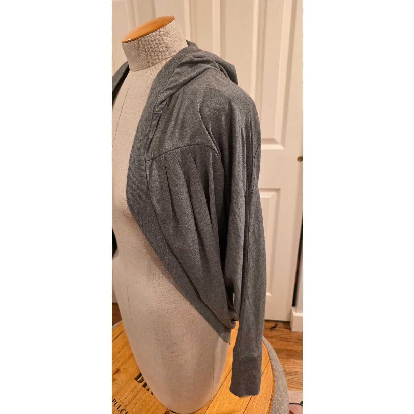 Blanc Noir BNCI Blanc Noir Cocoon Cardigan Size M NWT Size M / US 6-8 / IT 42-44 - 2 Thumbnail