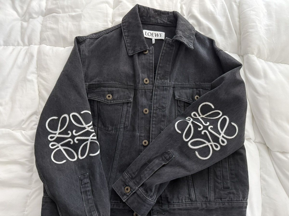 Loewe Loewe black anagram denim jacket Size US M / EU 48-50 / 2 - 2 Thumbnail