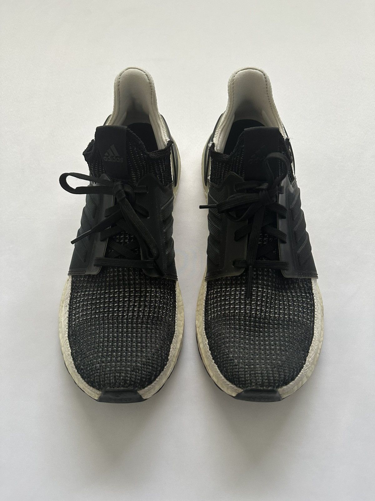 Adidas Adidas Ultraboost 4.0 Oreo Used Running Sneakers Size US 10 / EU 43 - 2 Thumbnail