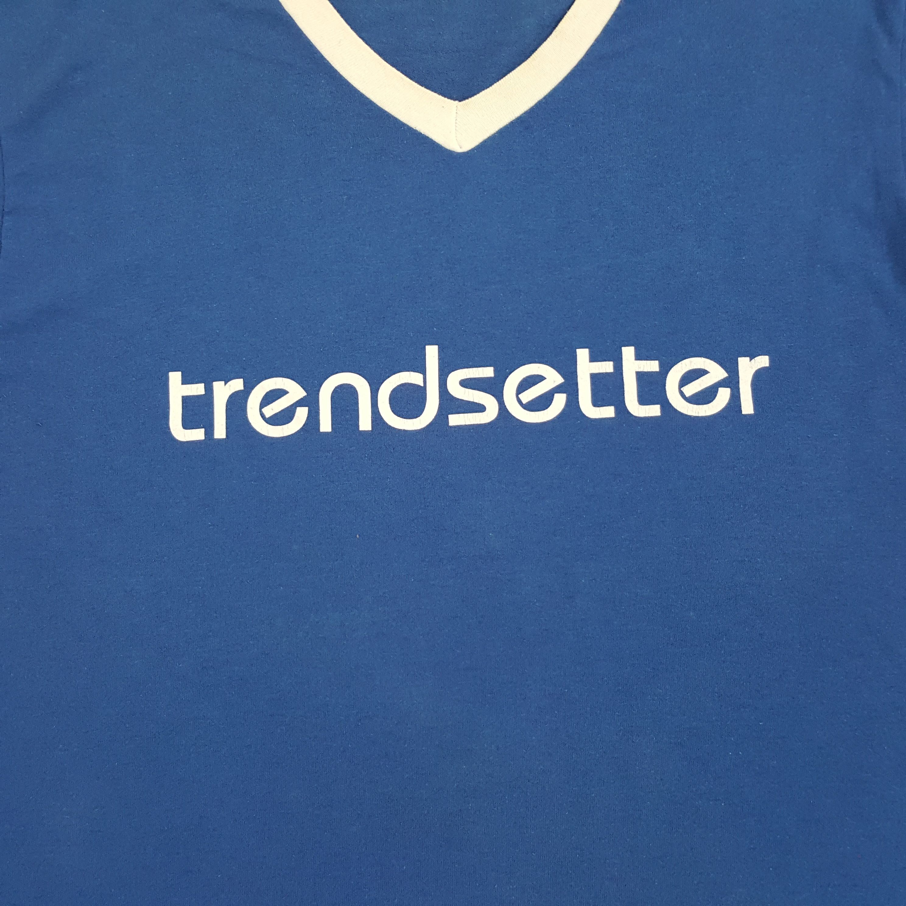Vintage Trendsetter Center Design Tshirt Size US L / EU 52-54 / 3 - 4 Thumbnail