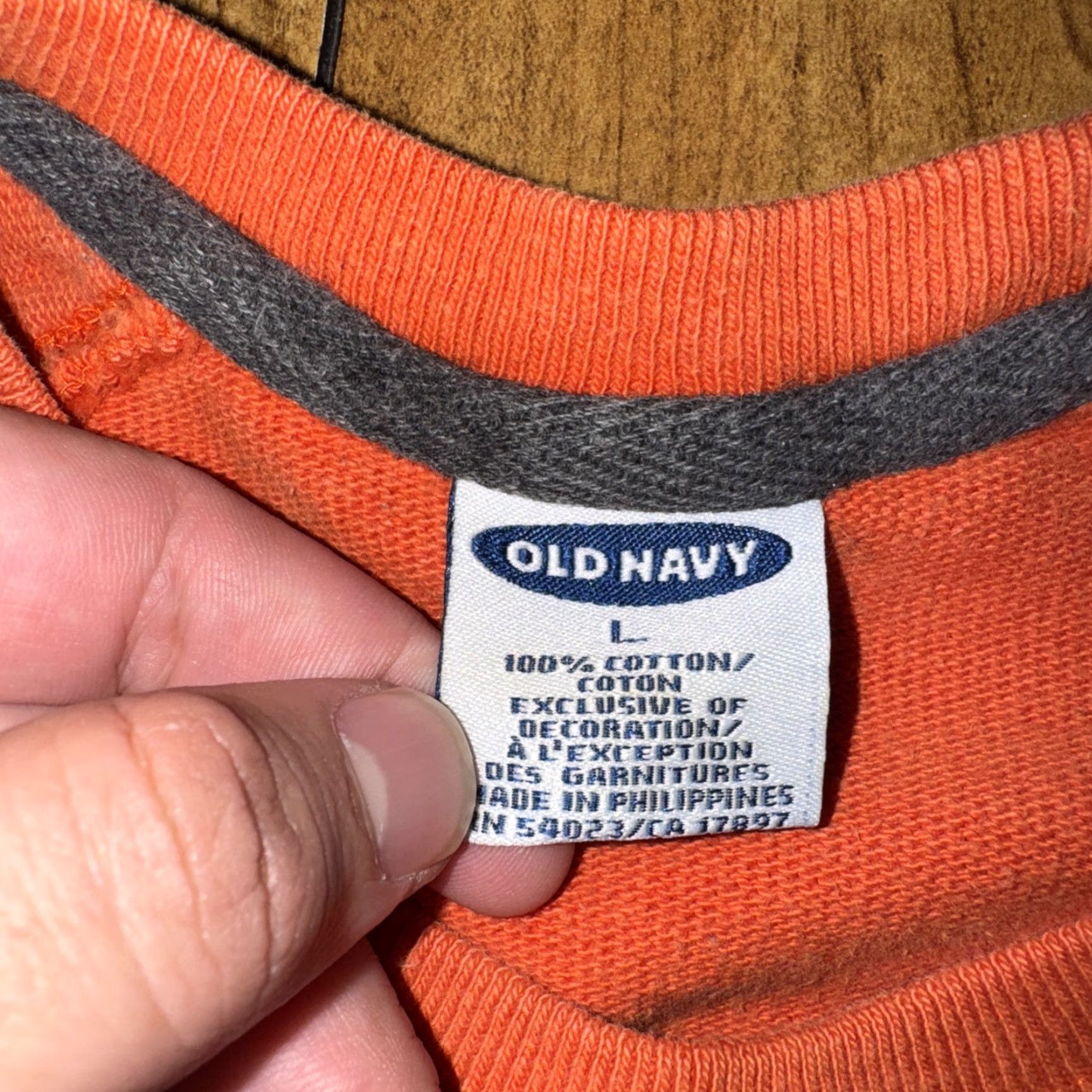 Old Navy VINTAGE Old Navy Long Sleeve Shirt Orange Knit Grunge 90s Y2K Men L Regular Mens Size US L / EU 52-54 / 3 - 2 Thumbnail