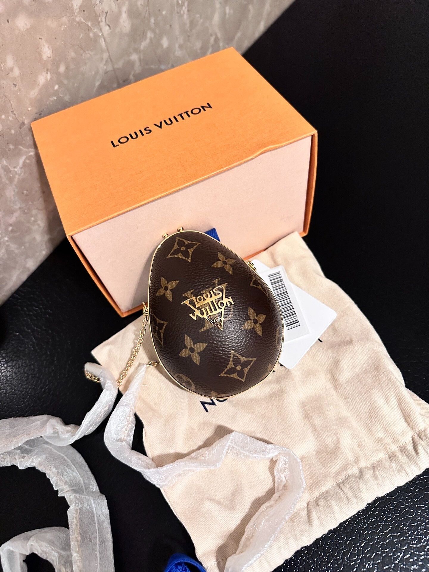 Louis Vuitton Louis Vuitton Mini Dinosaur Egg Case Size ONE SIZE - 1 Thumbnail