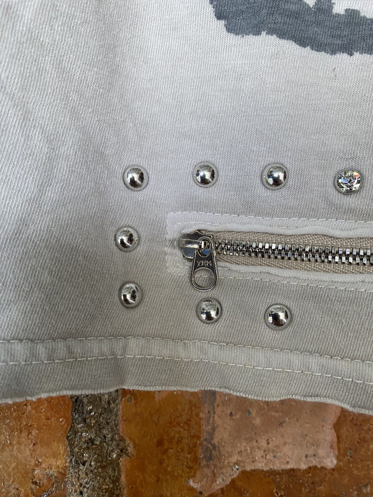 Hysteric Glamour 1990s Hysteric Skull, zipper studs and bondage Size S / US 4 / IT 40 - 12 Thumbnail