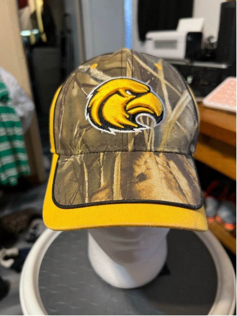 The Game Men's The Game USM Golden Eagles Camo Yellow Baseball Cap Size ONE SIZE - 2 Thumbnail