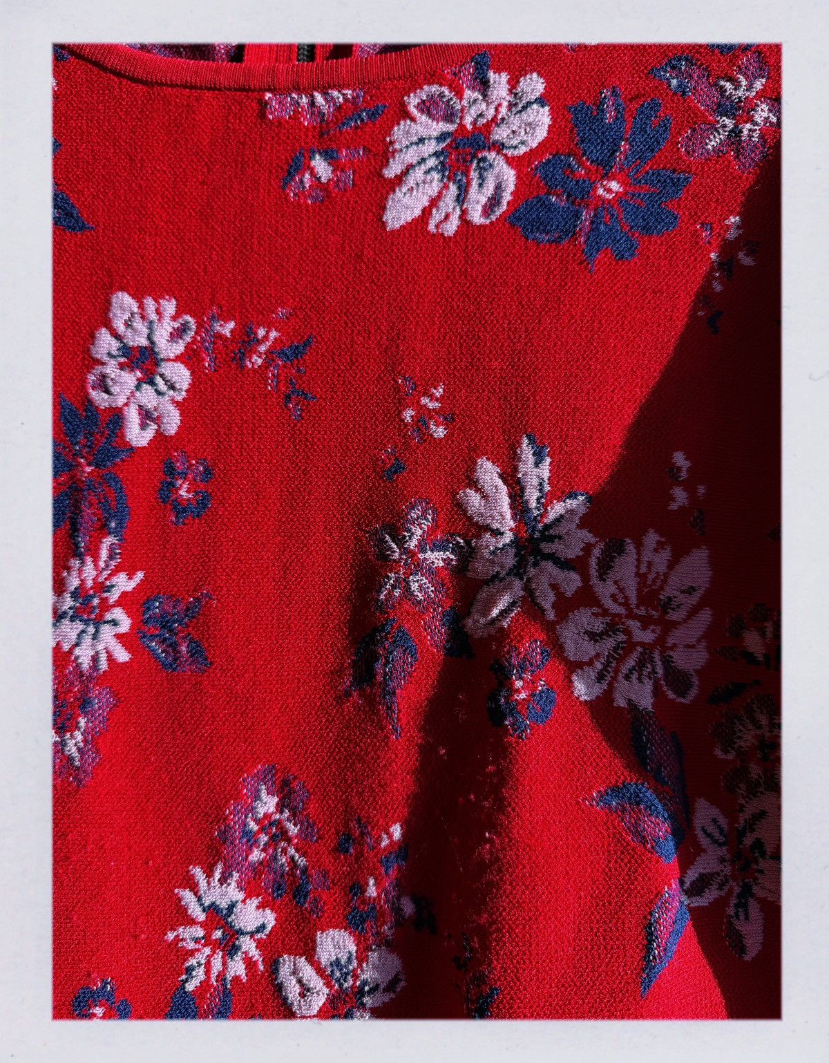 MILLY Milly Red Floral Knit Fit & Flare Dress – Size M Size M / US 6-8 / IT 42-44 - 4 Thumbnail