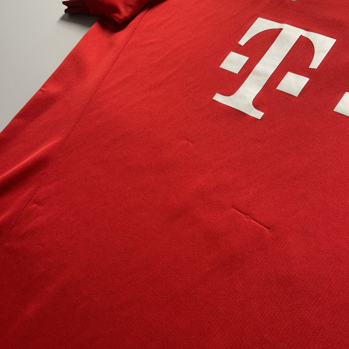 Adidas × Vintage BAYERN ADIDAS 2015/2016 FOOTBALL HOME JERSEY #9 LEWANDOWSKI Size US XL / EU 56 / 4 - 12 Thumbnail