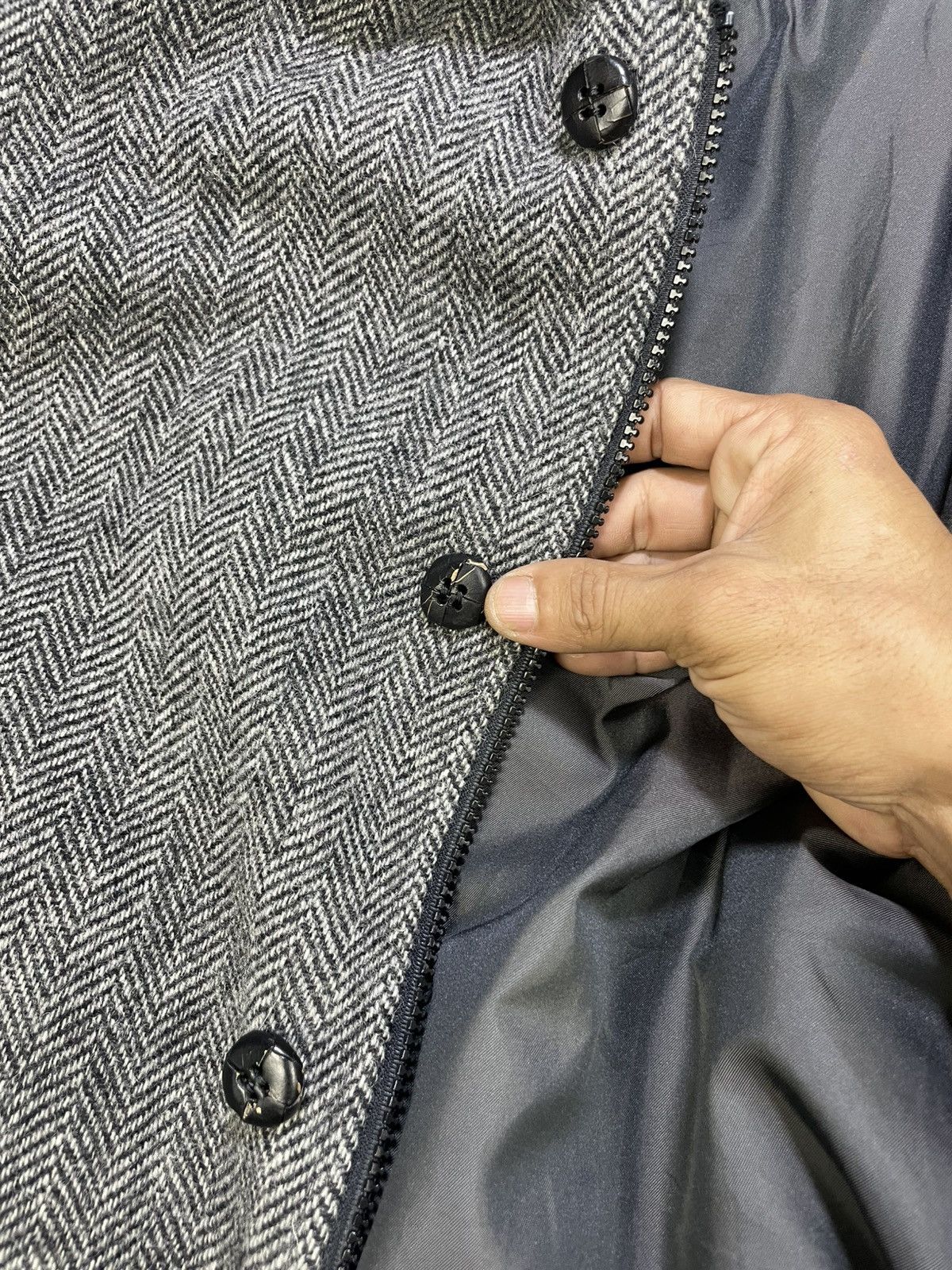 Luciano Barbera Luciano Barbera Herringbone Tweed Wool Bombers Size US L / EU 52-54 / 3 - 13 Thumbnail