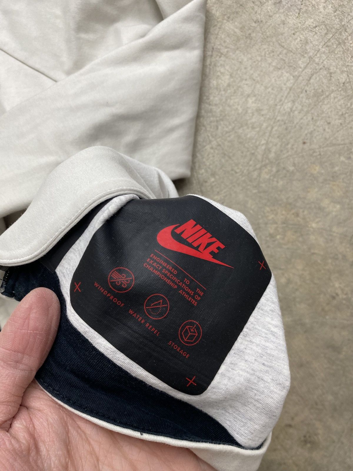 Nike Nike Olympics White Team Issued Jacket Size US S / EU 44-46 / 1 - 7 Thumbnail