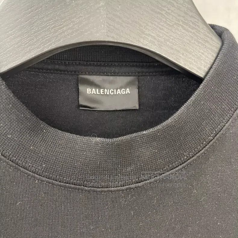 Balenciaga Balenciaga Reversed Logo Letter Embroidery Short Sleeve Size US M / EU 48-50 / 2 - 3 Thumbnail