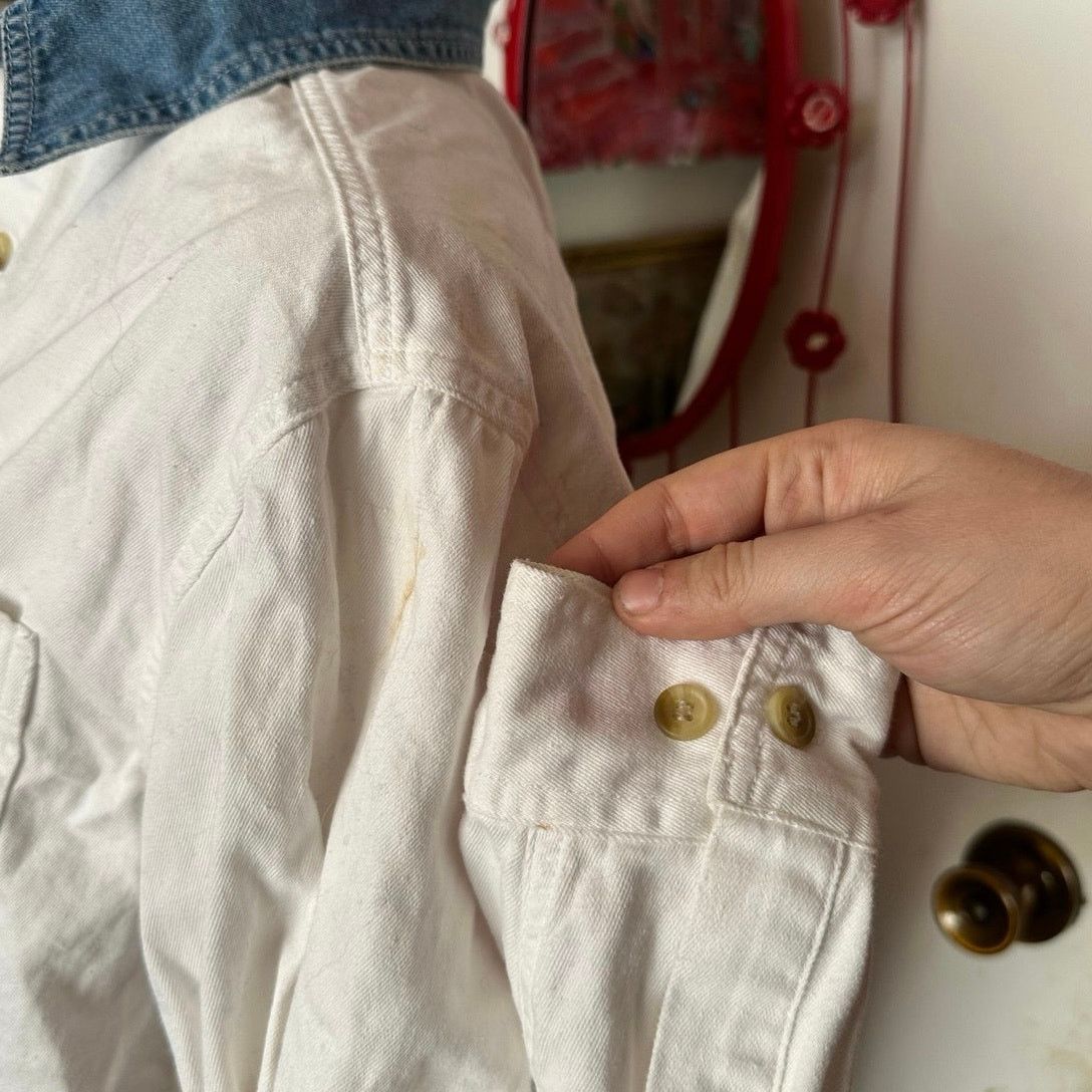 Cherokee cherokee stained white and denim button u long sleeve blouse Size S / US 4 / IT 40 - 4 Thumbnail