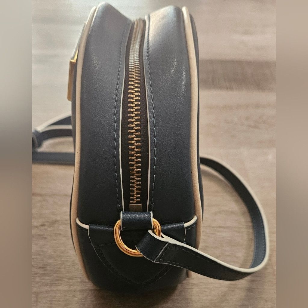Marc Jacobs Marc Jacobs Navy Crossbody Bag Size ONE SIZE - 8 Thumbnail