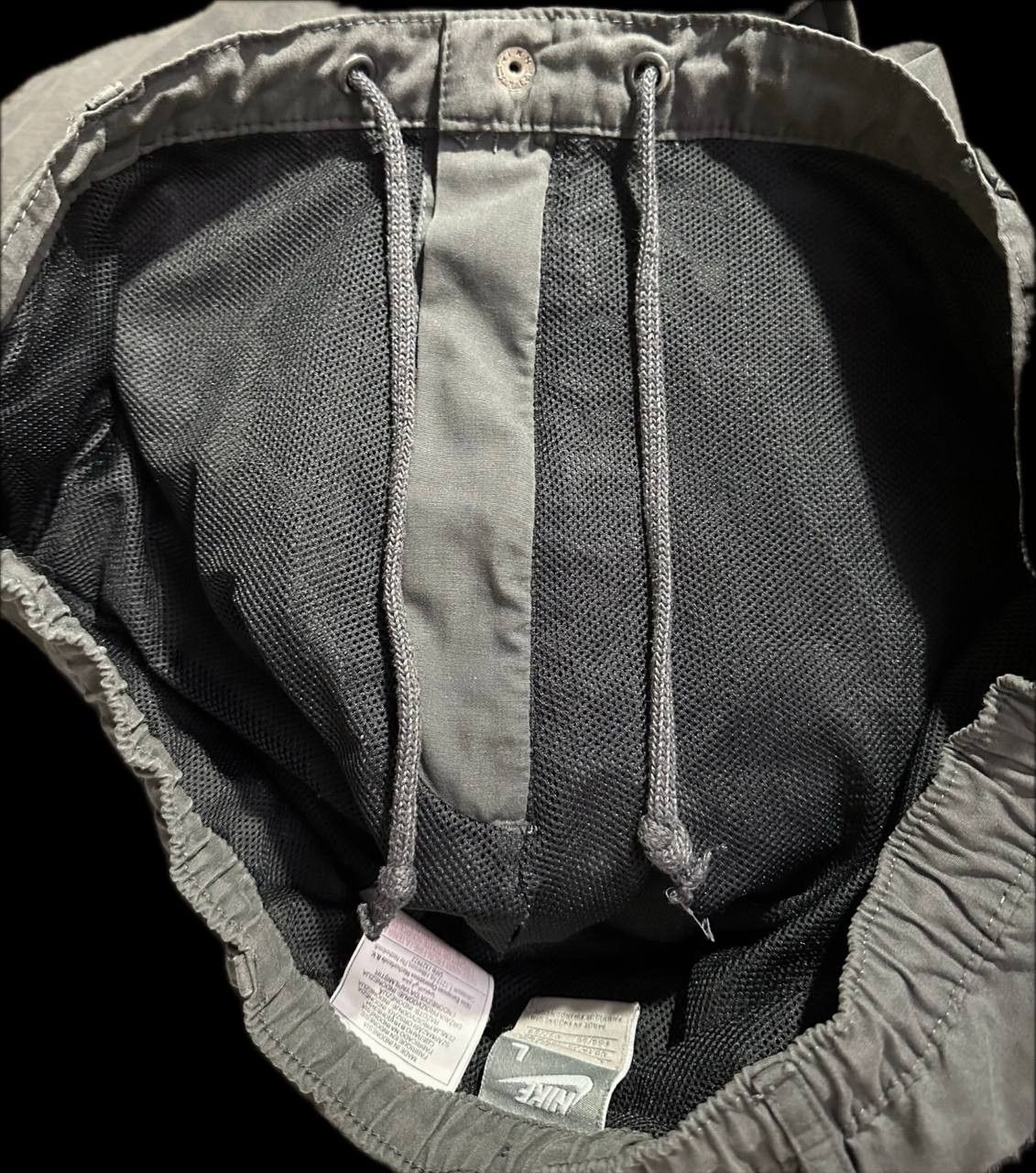 Nike × Vintage Nike Vintage Windbreaker Track Pants pockets logo zip Y2K Size US 32 / EU 48 - 8 Thumbnail