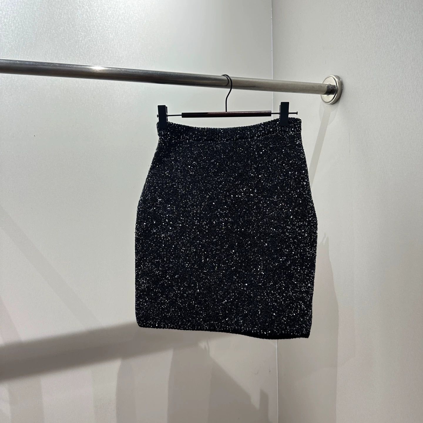 Miu Miu MIU MIU mar624 sequin knit wool skirt 38 Size 26" / US 2 / IT 38 - 1 Thumbnail