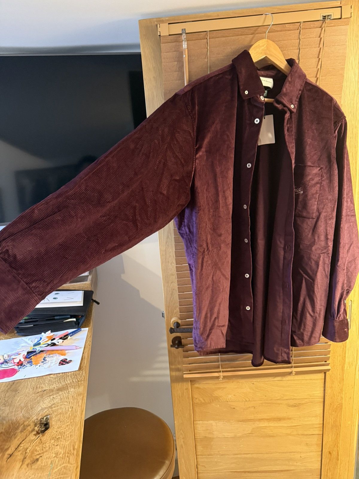 Drole De Monsieur Velour corduroy pearl button down Size US M / EU 48-50 / 2 - 4 Thumbnail