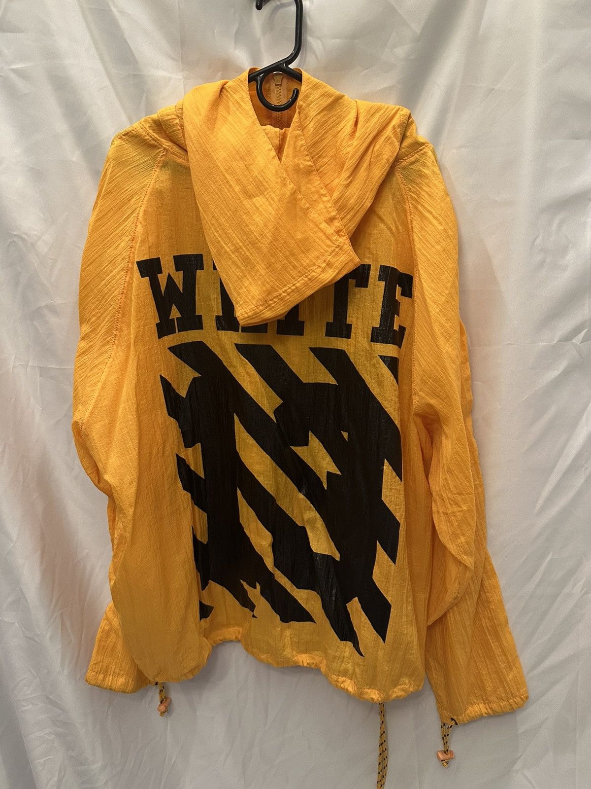 Off-White OFF-WHITE Yellow Jacket Size US L / EU 52-54 / 3 - 1 Thumbnail