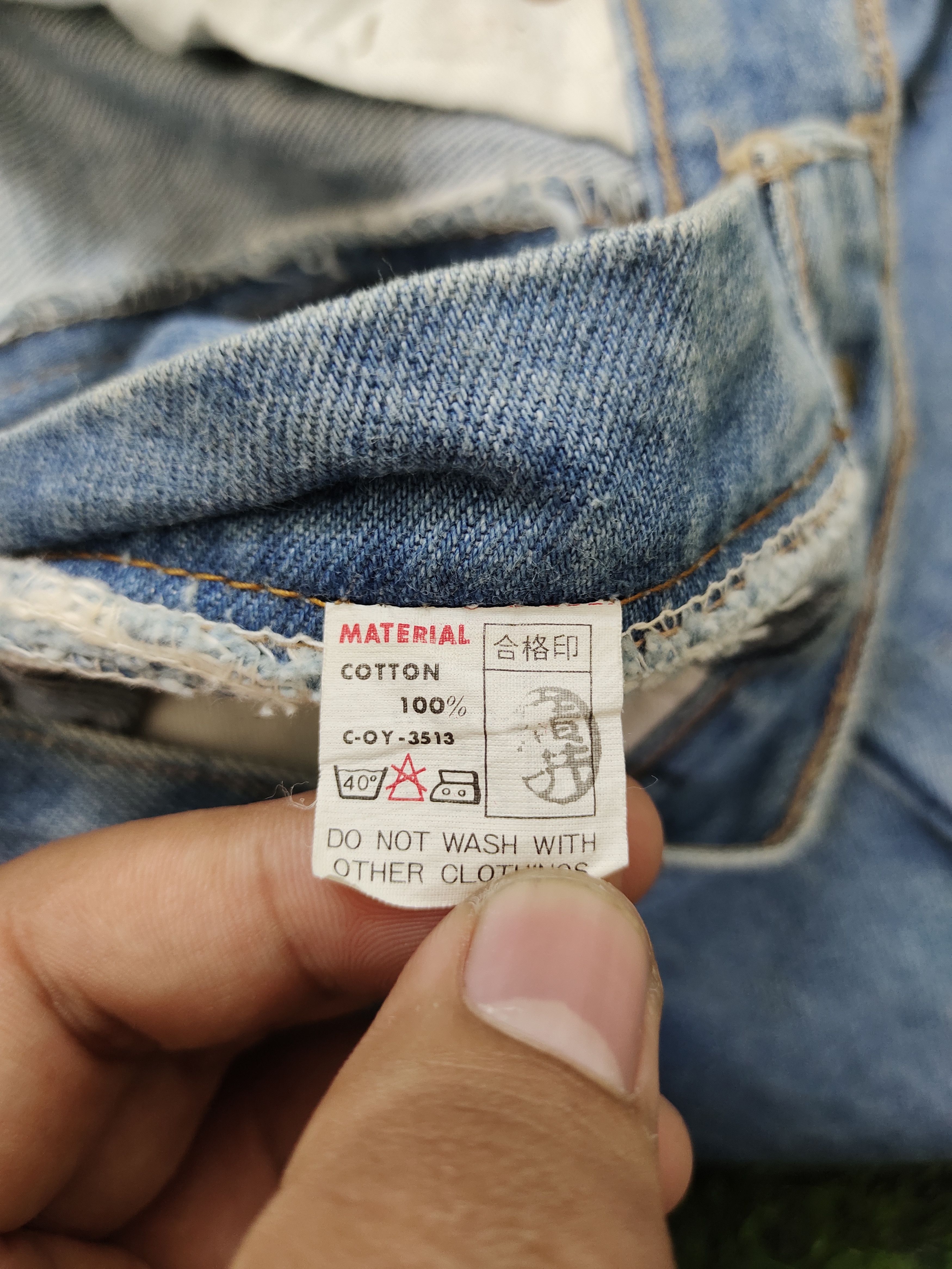 Le Grande Bleu (L.G.B.) Flare Jeans Big John Big-Washing Denim Bootcut 1990s Size US 30 / EU 46 - 19 Thumbnail