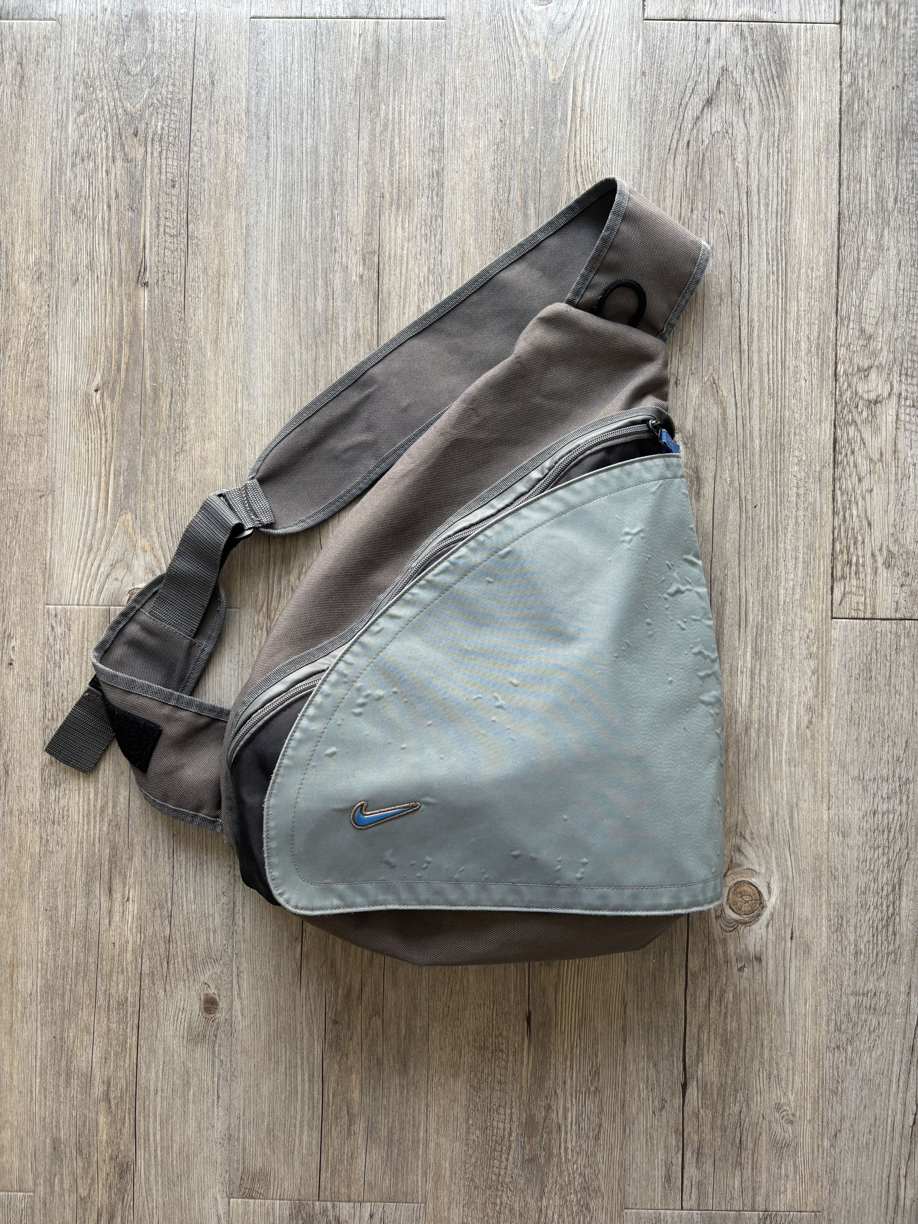 Nike Stealth Pocket Sling Bag in Blue, Men's