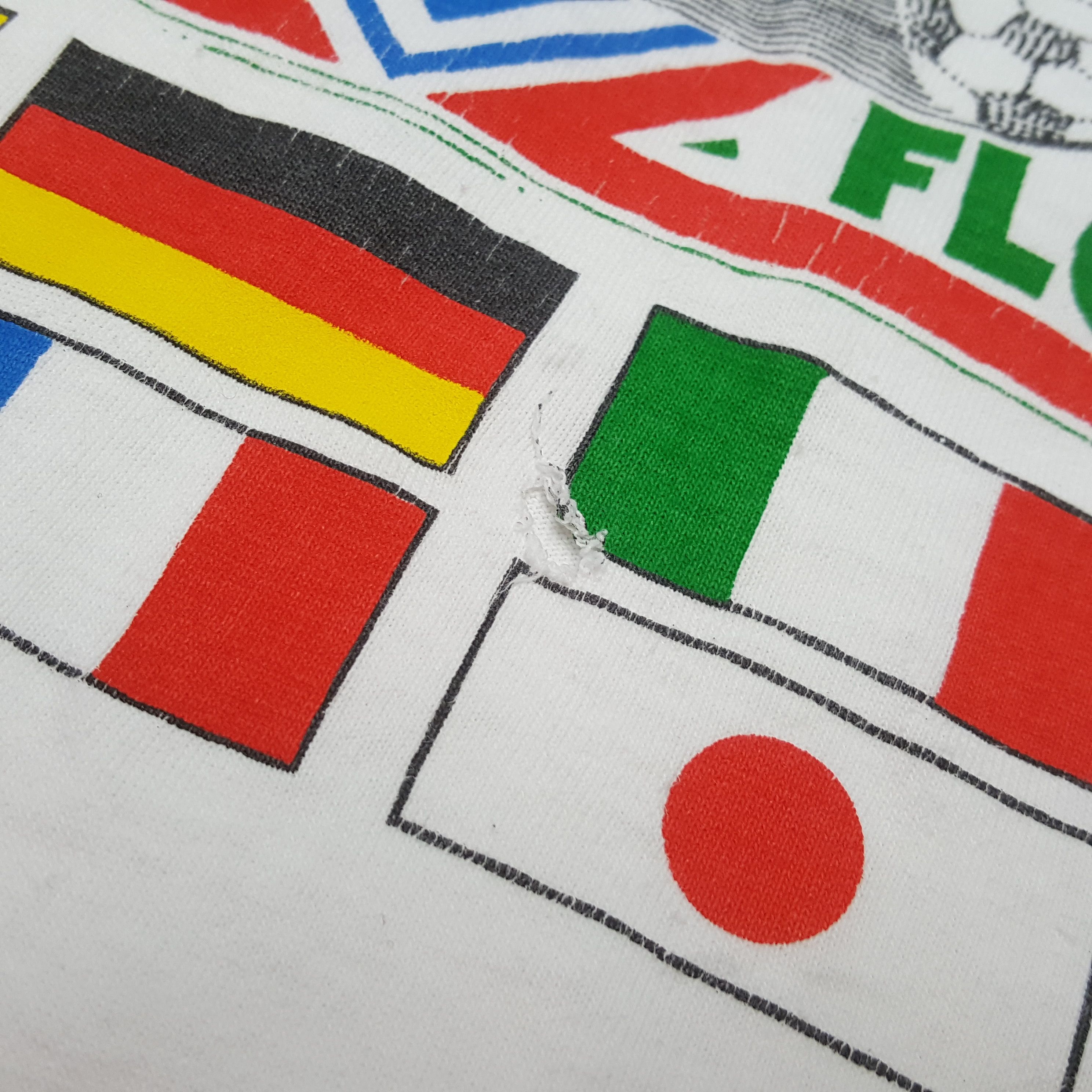 Vintage World Soccer Tournament Orlando Florida Tshirt C299N43 Size US L / EU 52-54 / 3 - 8 Thumbnail
