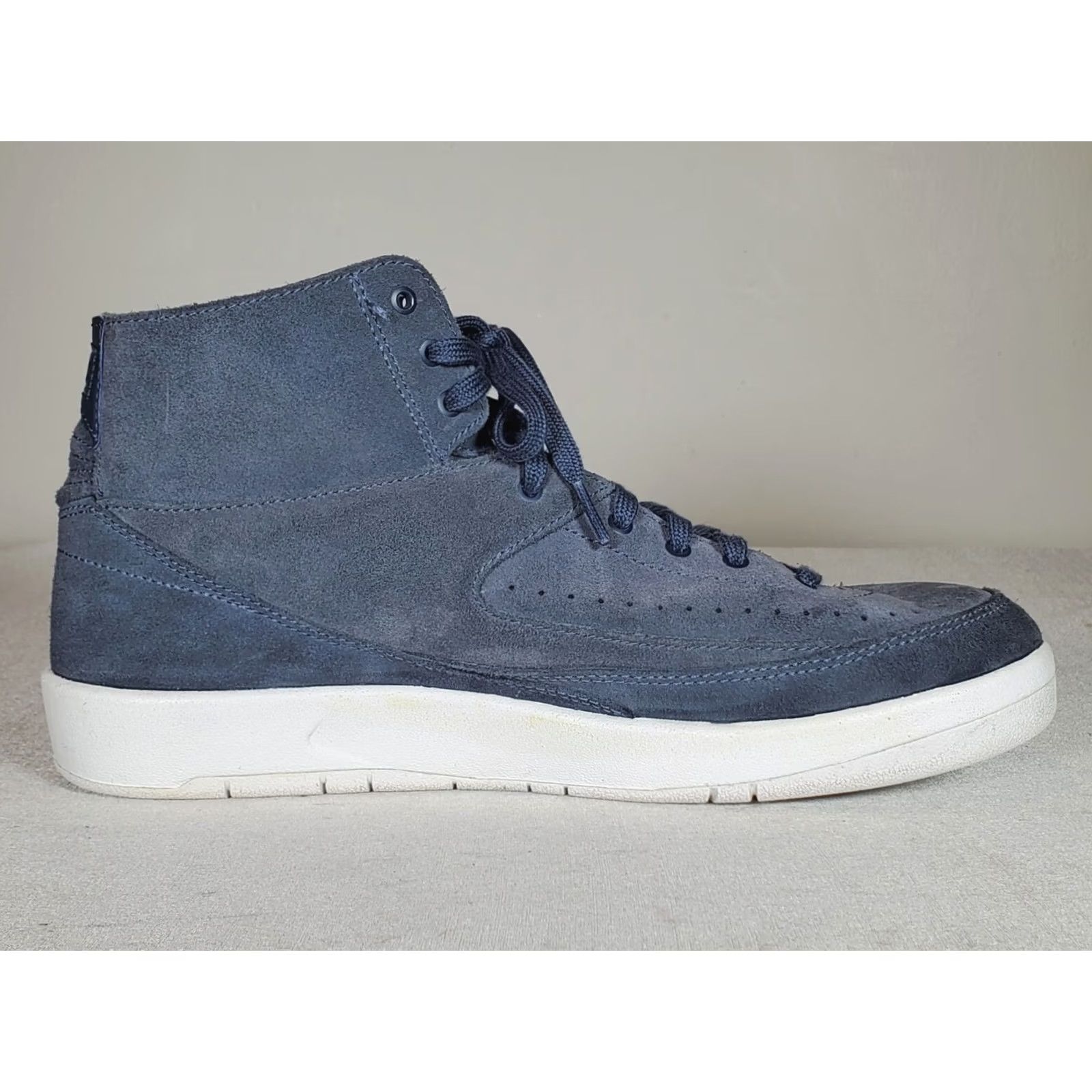 Jordan Brand Air Jordan 2 Retro Decon Thunder Blue 897521-402 2017 Men's US 9.5 Nike? Size US 9 / EU 42 - 4 Thumbnail