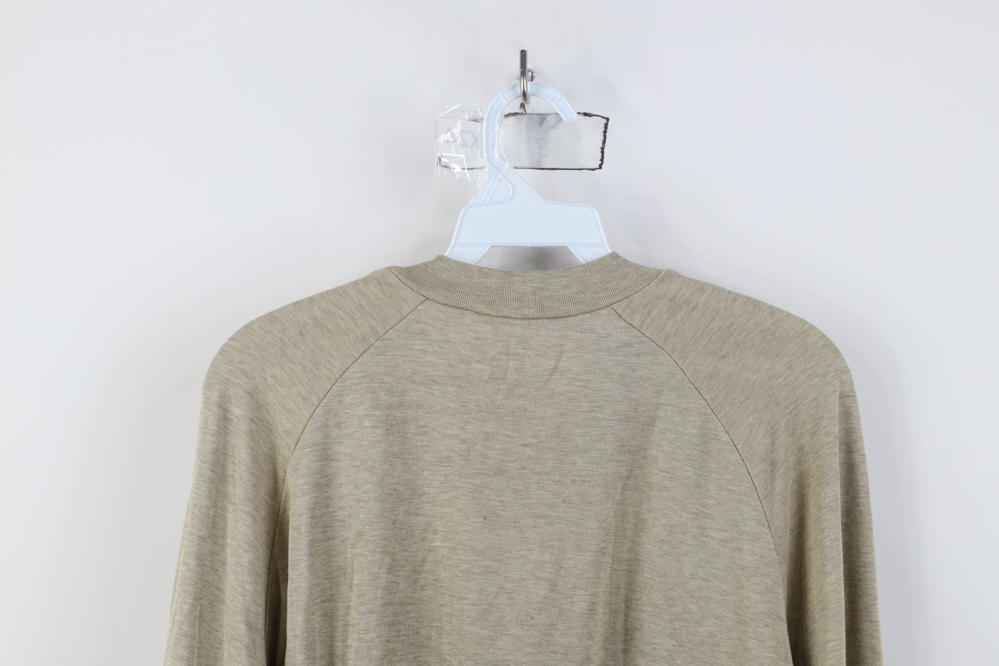 Vintage Vintage 90s Military Knit Long Sleeve T-Shirt Beige USA Size US L / EU 52-54 / 3 - 10 Thumbnail
