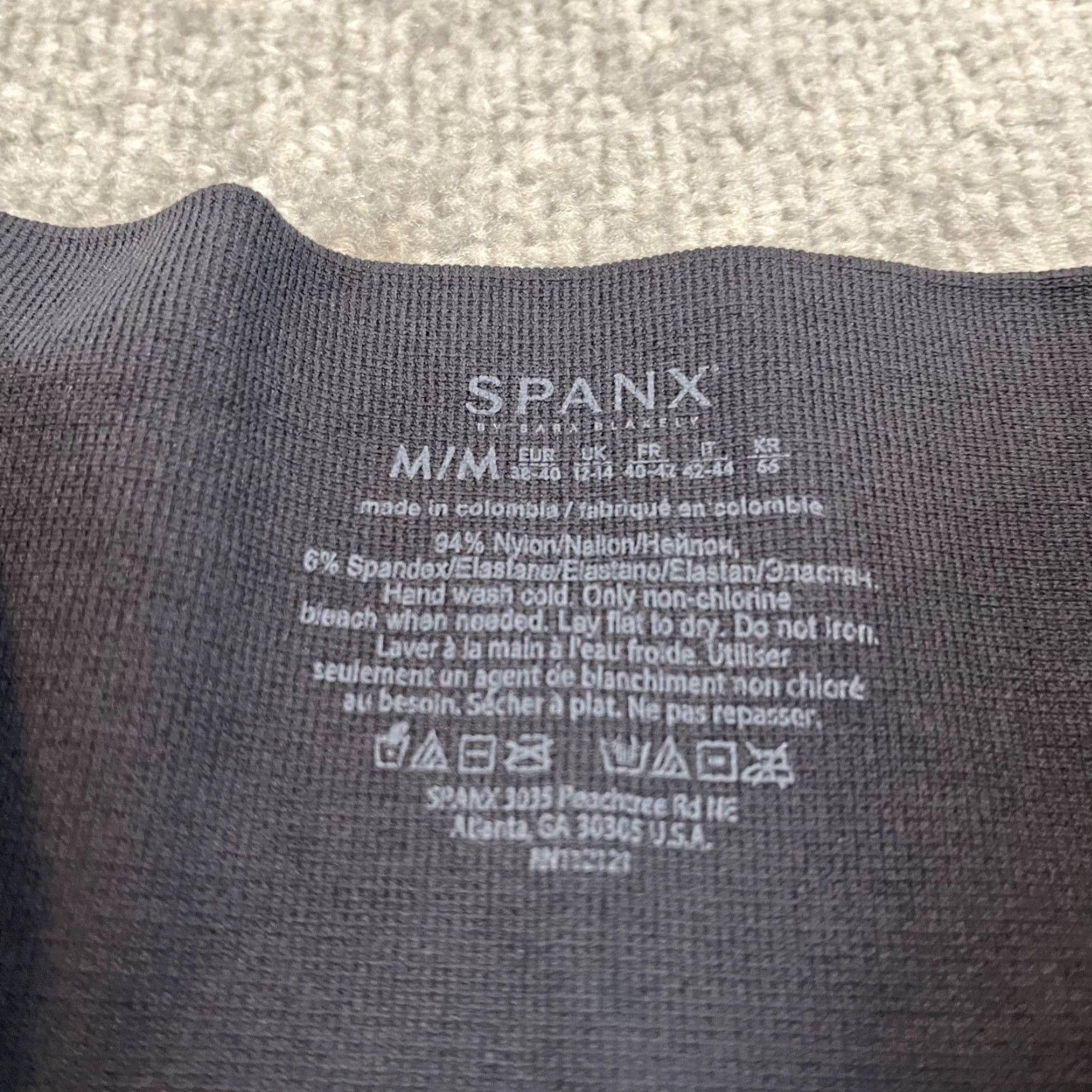 Spanx Spanx Leggings Womens Medium 24" Gray Green Camouflage Capri Gym Compression Size 32" / US 10 / IT 46 - 2 Thumbnail