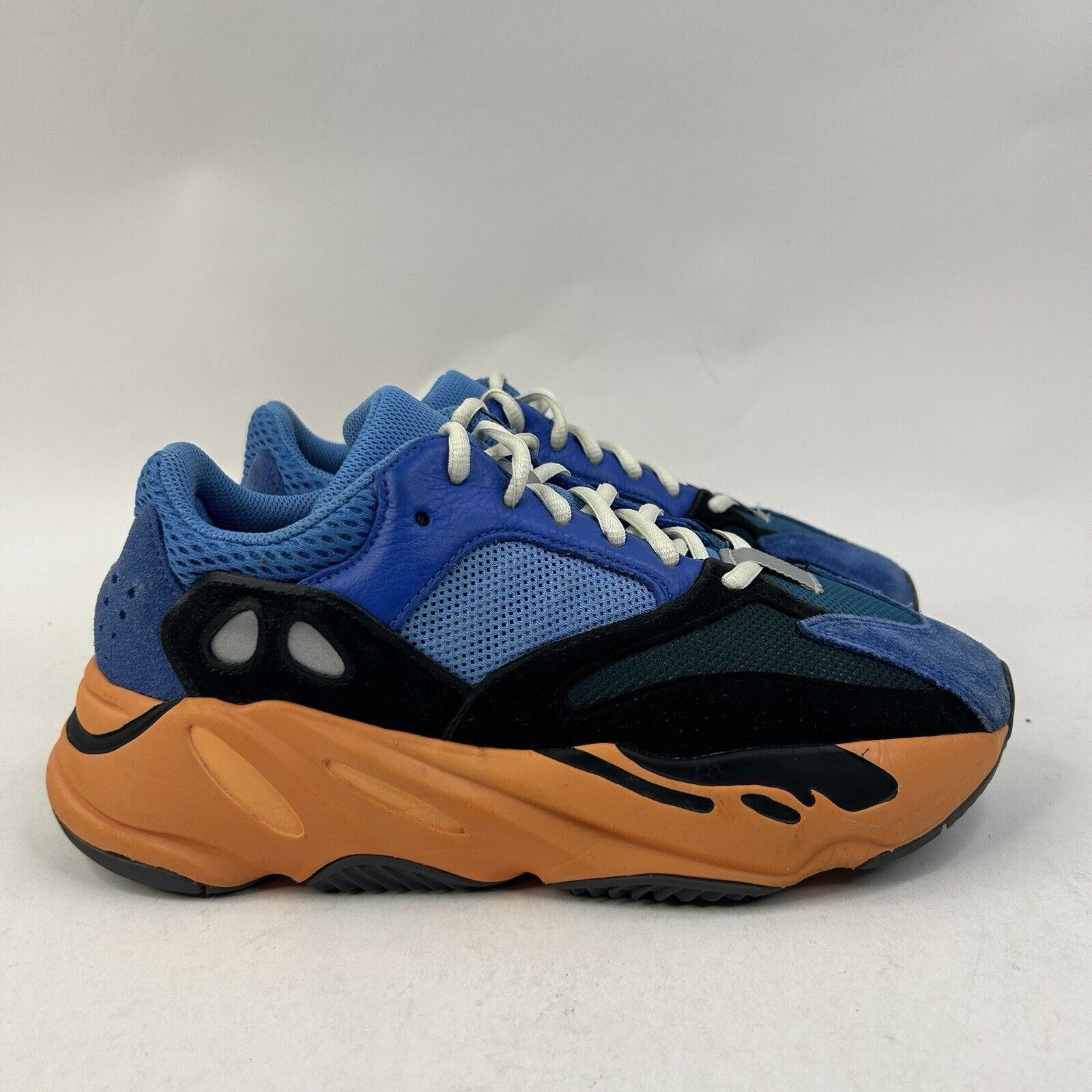 Adidas Adidas Yeezy Boost 700 “Bright Blue” 2024 Size US 8.5 / IT 38.5 - 5 Thumbnail
