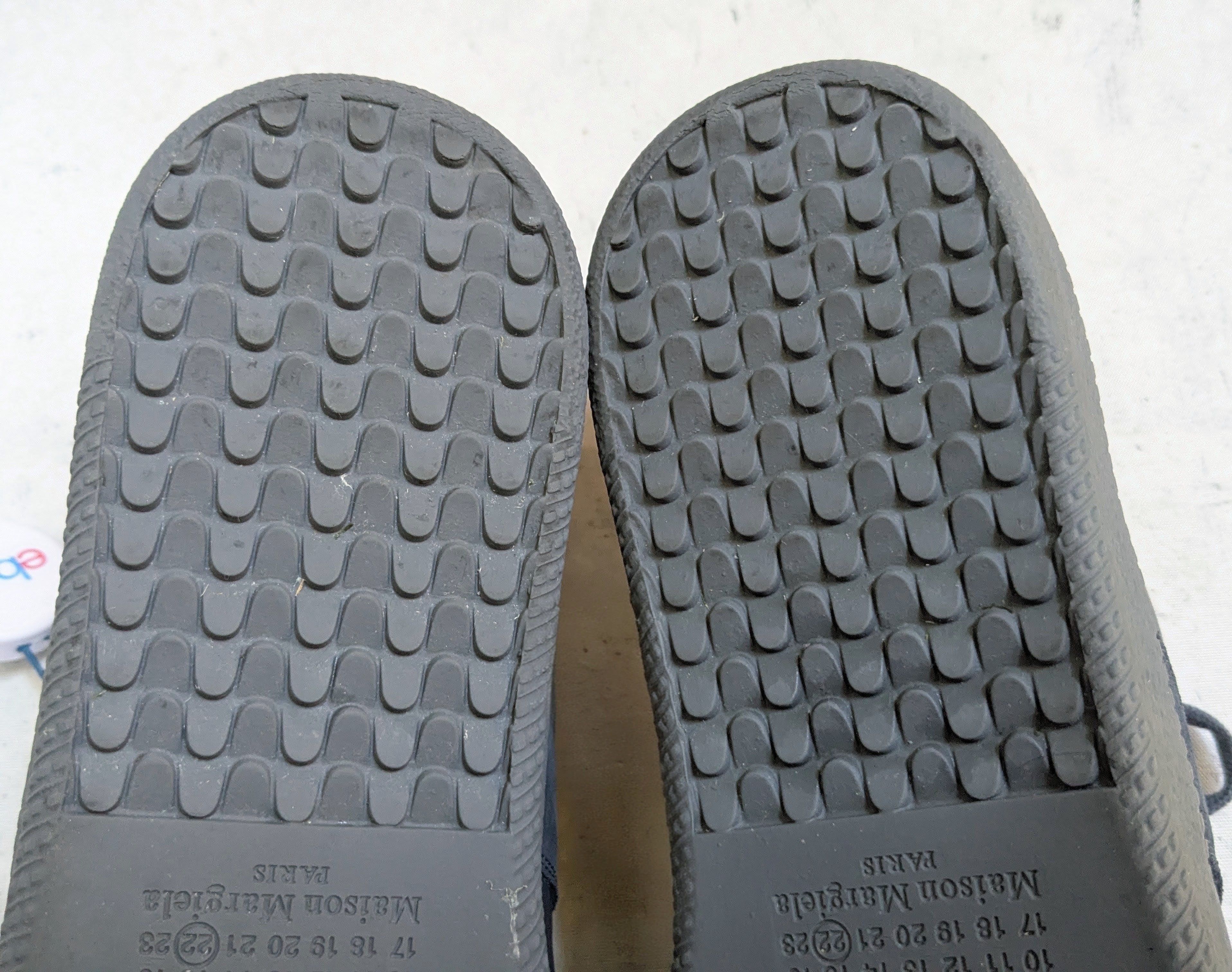 Maison Margiela Maison Margiela GAT Blue 8 41 Low Tops Suede Leather Size US 8 / EU 41 - 19 Thumbnail