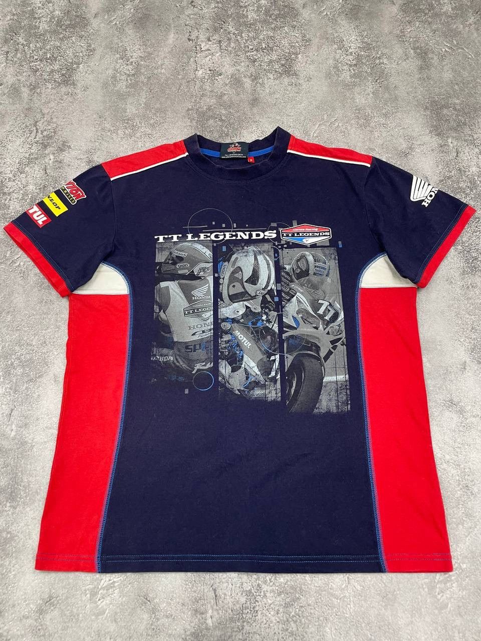 Honda Honda Racing TT Legends Men Vintage Graphic T-Shirt Blue Red Size US M / EU 48-50 / 2 - 1 Thumbnail