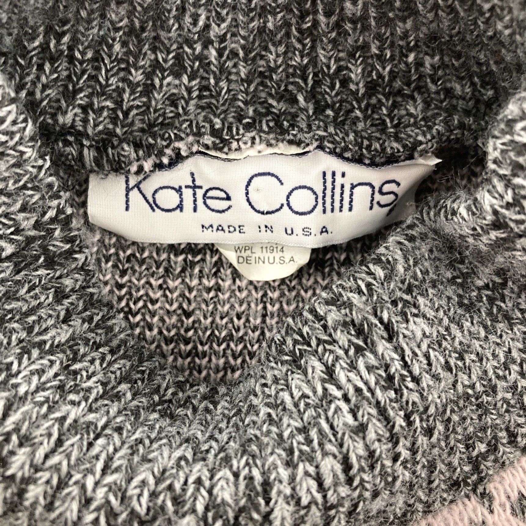 Vintage Kate Collins Sweater Womens Large Gray Pink Rose Print Pullover Vintage United States Made Knit Mock Neck Winter Fall 1980s Mens Womens Size L / US 10 / IT 46 - 5 Thumbnail