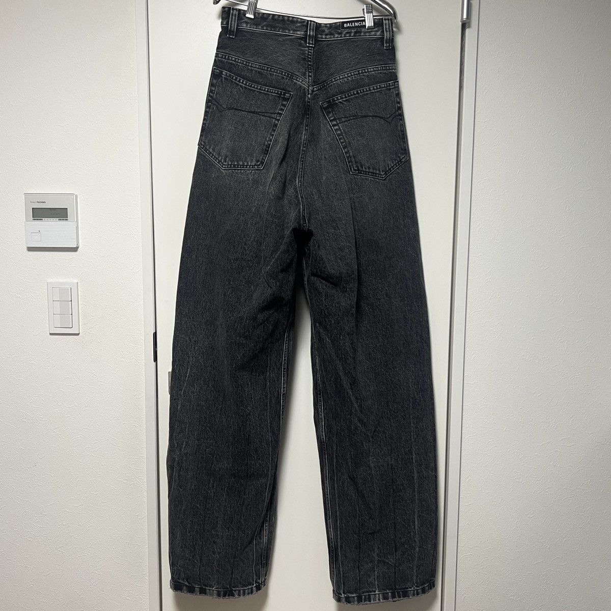 Balenciaga Balenciaga Pull-Up Baggy Wide Jeans Size US 30 / EU 46 - 4 Thumbnail