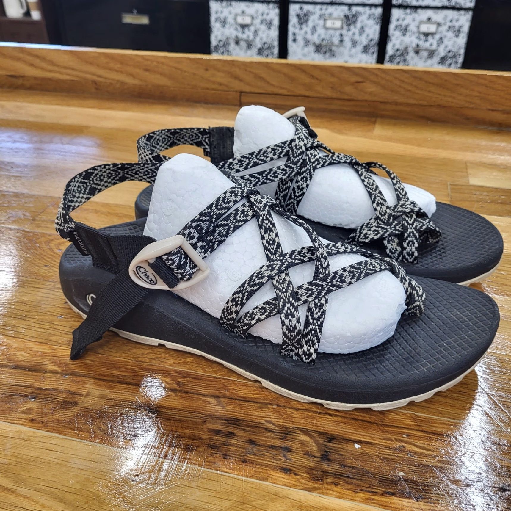 Chaco Chaco Sandal Womens US Size 9 M Zcloud X2 Sport Sandal Webb Angora Black & White Webb Angora Black & White M Womens Sandal Chaco Z/Cloud X2 Size US 9 / IT 39 - 3 Thumbnail