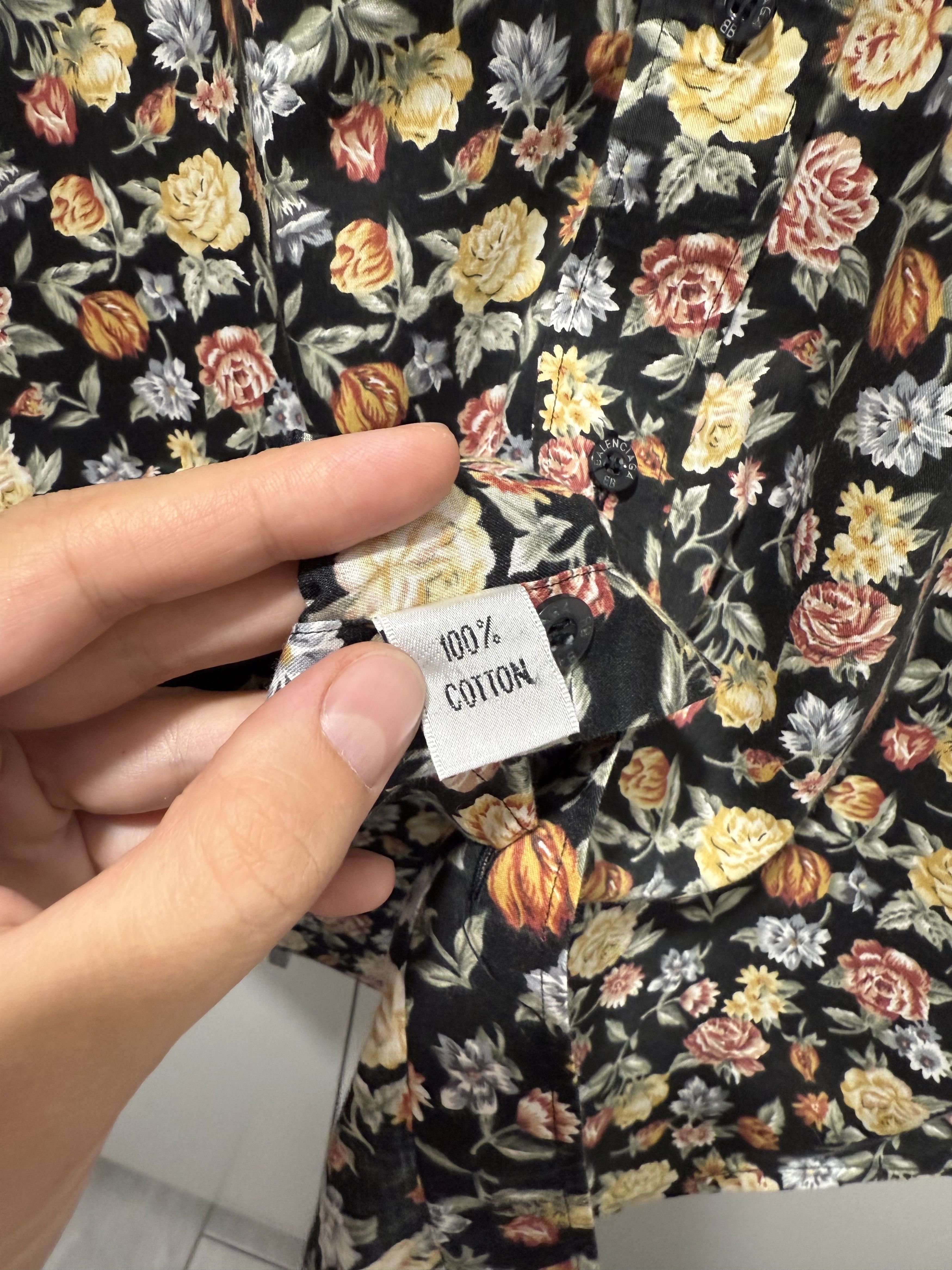 Balenciaga Rare Vintage Balenciaga Floral Shirt (L) Size US L / EU 52-54 / 3 - 6 Thumbnail