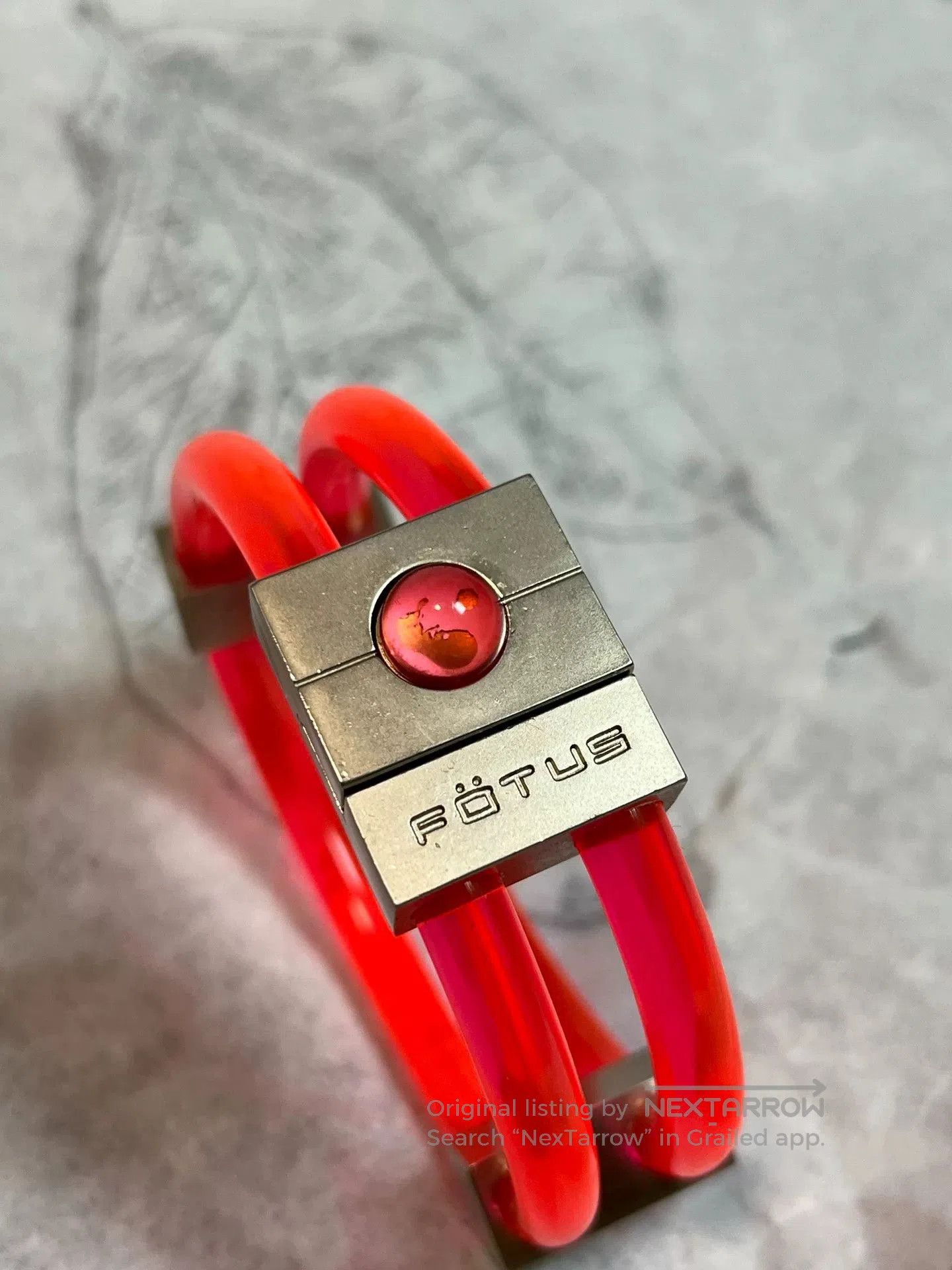 Fotus Fotus Fluorescent Pink Magnetic Bracelet. Size ONE SIZE - 3 Thumbnail
