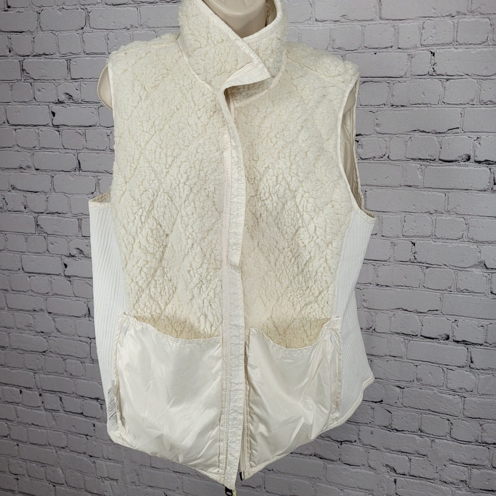 Vintage LL Bean Ivory Quilted Sherpa Lined Knit Stretch Side Panels Full Zip Vest XL Size XL / US 12-14 / IT 48-50 - 5 Thumbnail