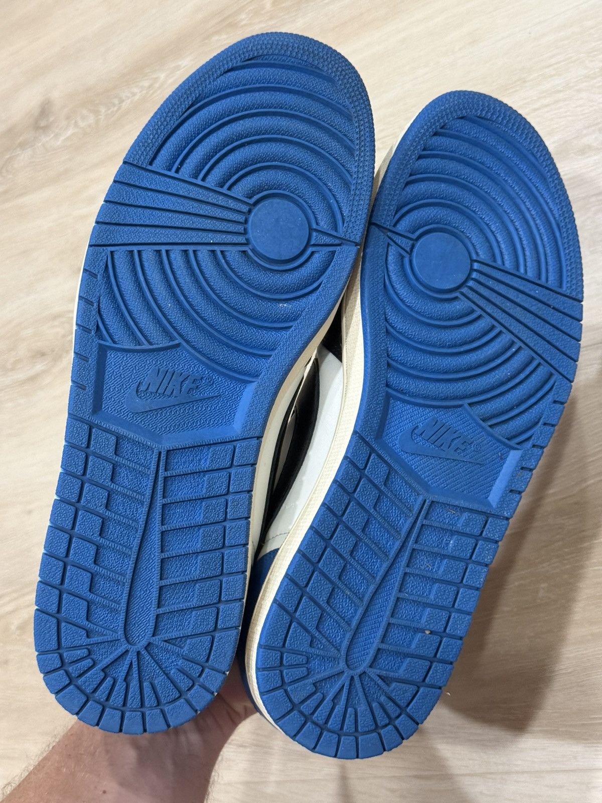 Fragment Design × Jordan Brand × Travis Scott Travis Scott Air Jordan 1 Low Fragment Sneakers Size US 13 / EU 46 - 17 Thumbnail