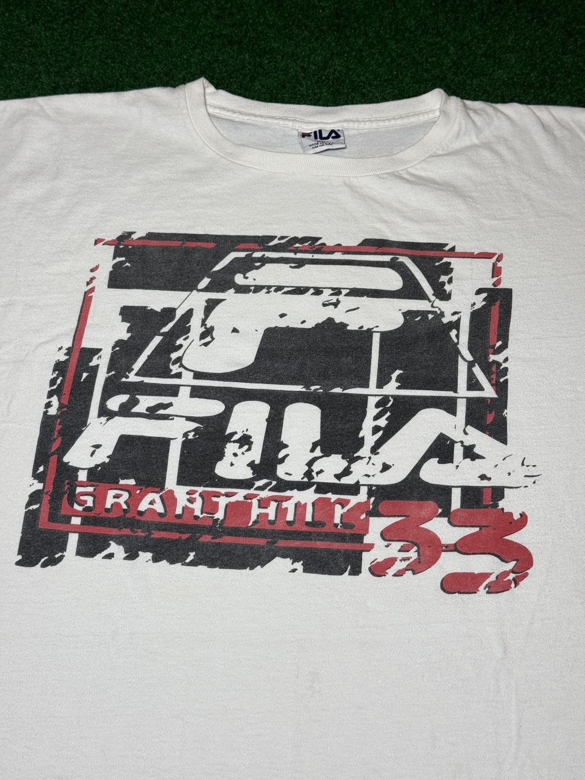 Fila × Vintage Vintage 90s Grant Hill #3 Fila Logo XL Boxy Hip Hop T Shirt Size US XL / EU 56 / 4 - 2 Thumbnail