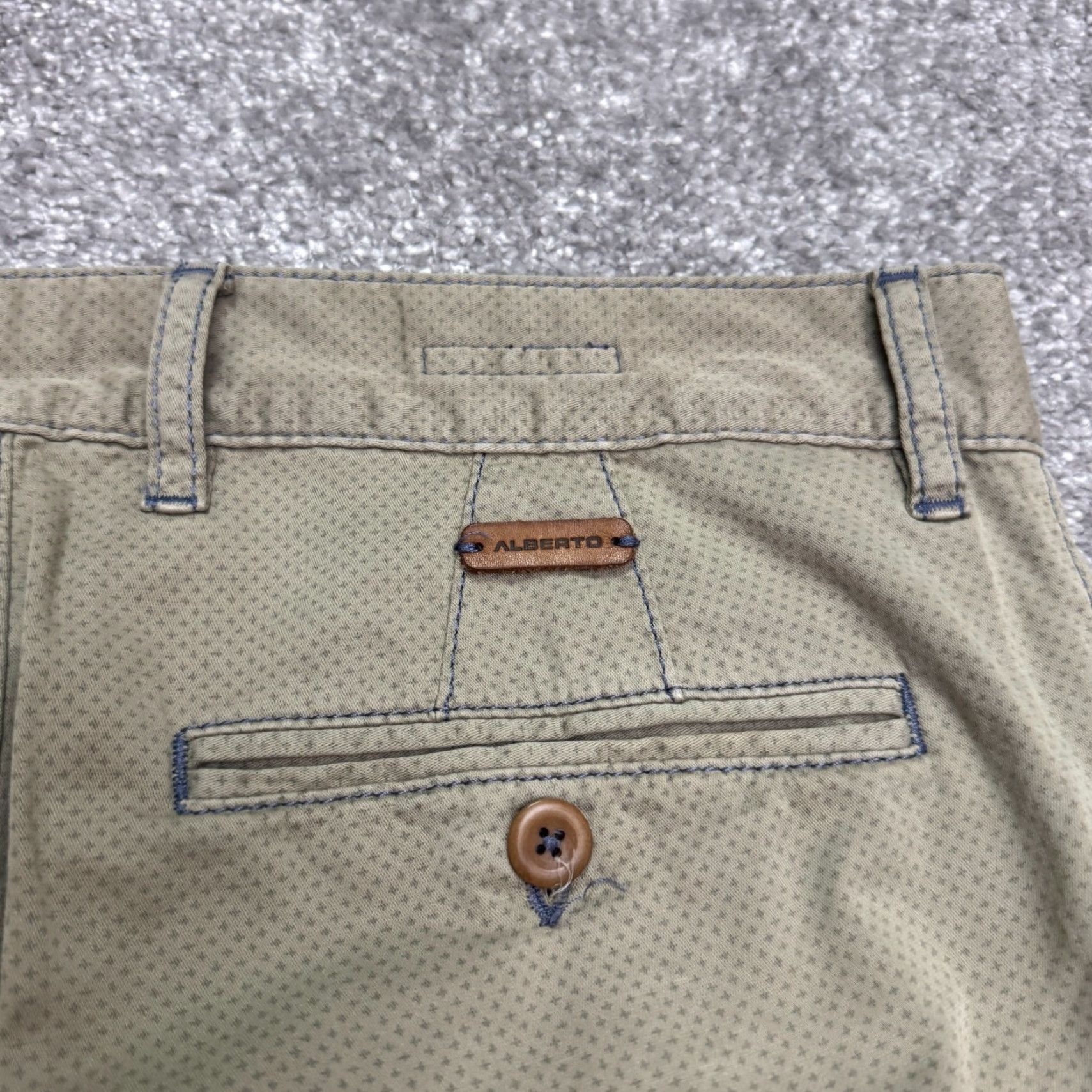 Vintage ALBERTO Slim Pants Mens Khakis 30x32 Brown Cotton Blend Flat Front Straight Vintage No Size US 30 / EU 46 - 4 Thumbnail