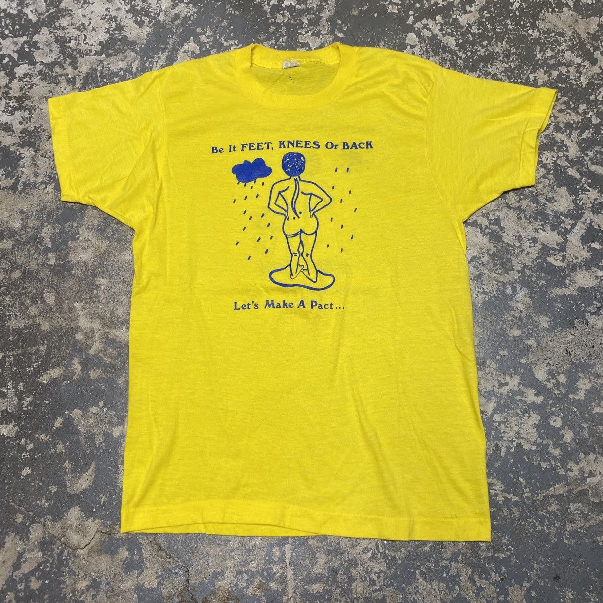 Japanese Brand × Vintage Vintage Orthopedic Surgery Feet Knees Back Funny Tshirt 80s Size US L / EU 52-54 / 3 - 1 Thumbnail