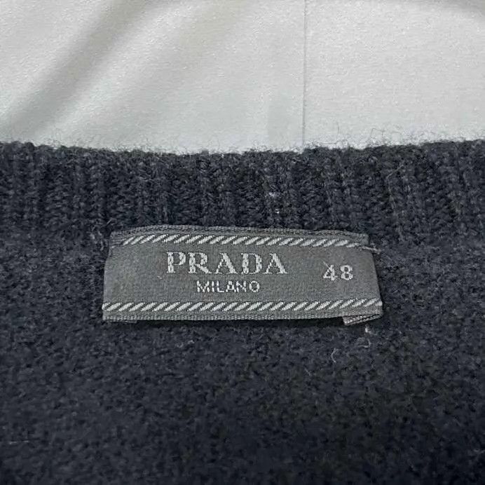 Prada Prada Triangle Logo Wool Knit Sweater 48 Size US M / EU 48-50 / 2 - 7 Thumbnail