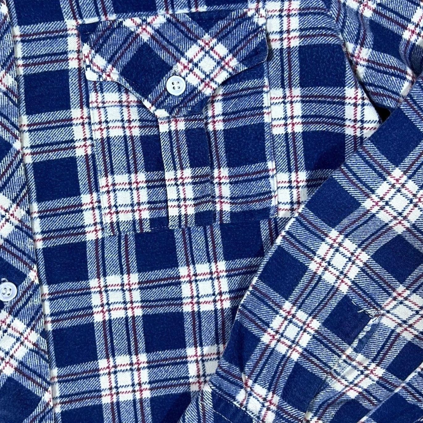 Vintage Vintage Friendship Blue Red White Plaid Check Long Sleeve Cotton Flannel Shirt M Mens Button-Up Reg Fit 100% Cotton Casual Size US M / EU 48-50 / 2 - 3 Thumbnail