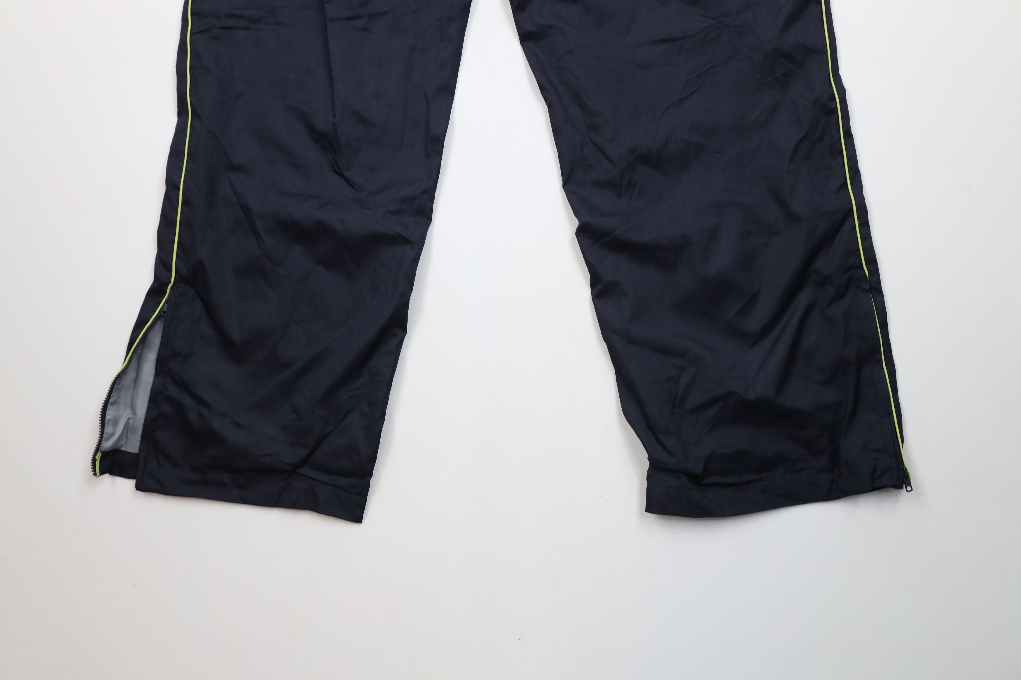 Vintage Vintage 90s Y2K Streetwear Wide Leg Windbreaker Pants Blue Size US 38 / EU 54 - 12 Thumbnail
