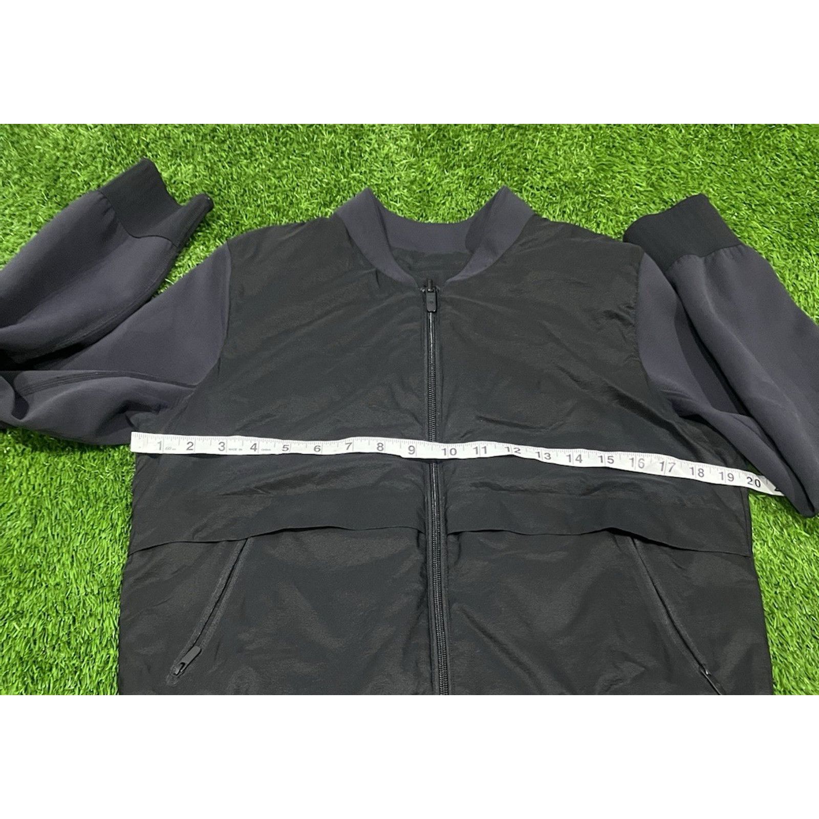 Lululemon Lululemon Women's Down & Around Bomber Reversible Black 8 Size M / US 6-8 / IT 42-44 - 5 Thumbnail