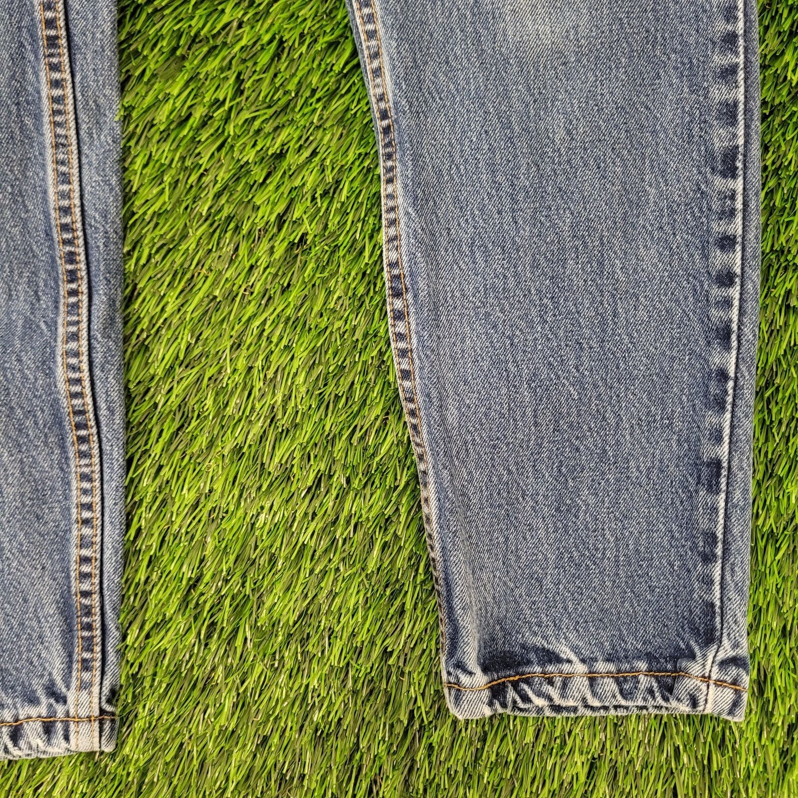 Levi's Vintage LEVIS 512 Slim Tapered Jeans Womens 2 26x31 USA Y2K Size 26" / US 2 / IT 38 - 13 Thumbnail
