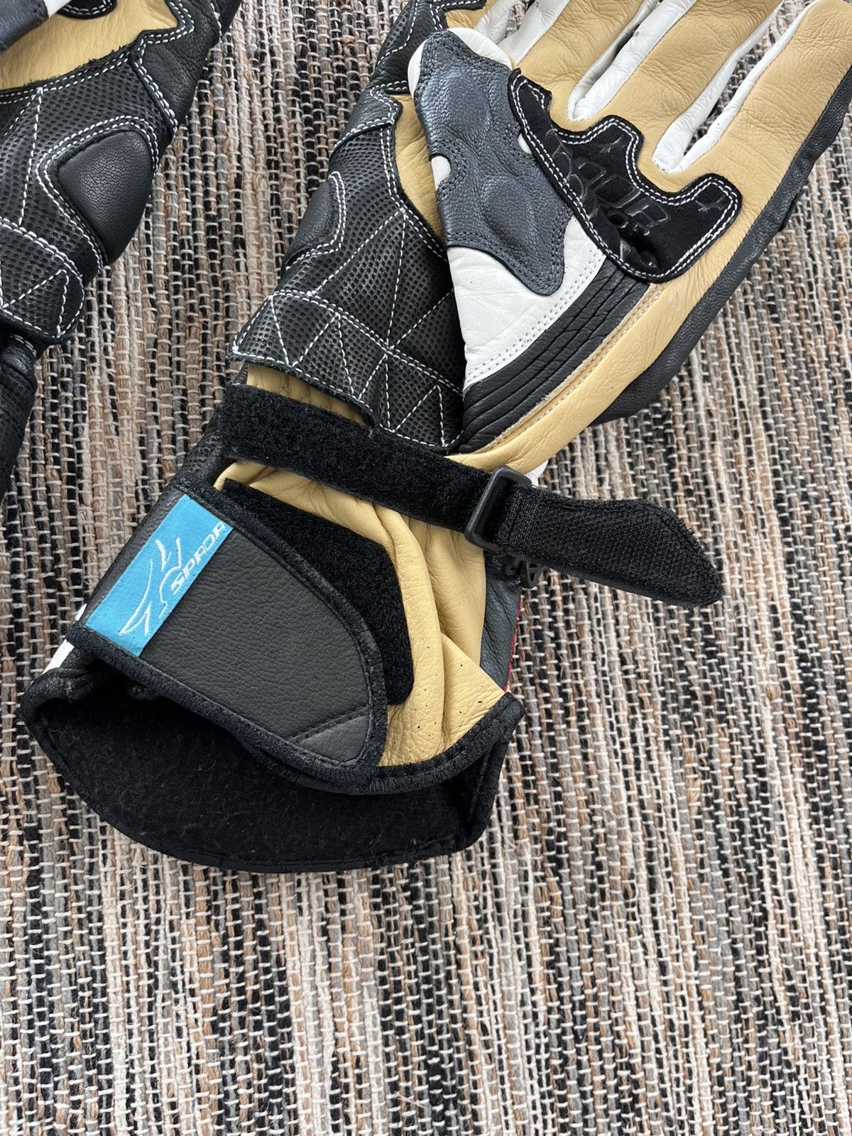 Other Vintage Spada Leather Motorcycle Gloves Carbon Inserts Y2K Size ONE SIZE - 14 Thumbnail