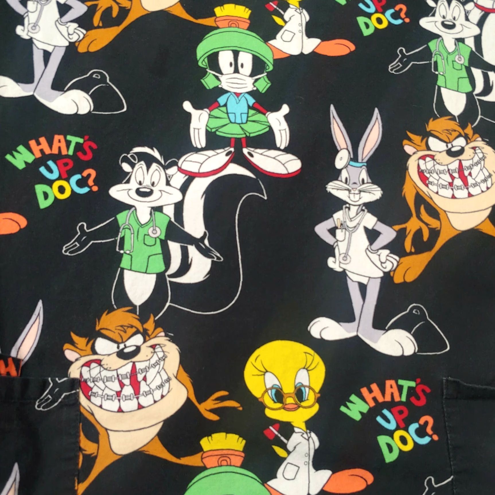 Vintage VINTAGE Looney Tunes Scrub Top - Women's L Orthodontist Dentist Black V-Neck Braces Smiles Shirt Size L / US 10 / IT 46 - 3 Thumbnail