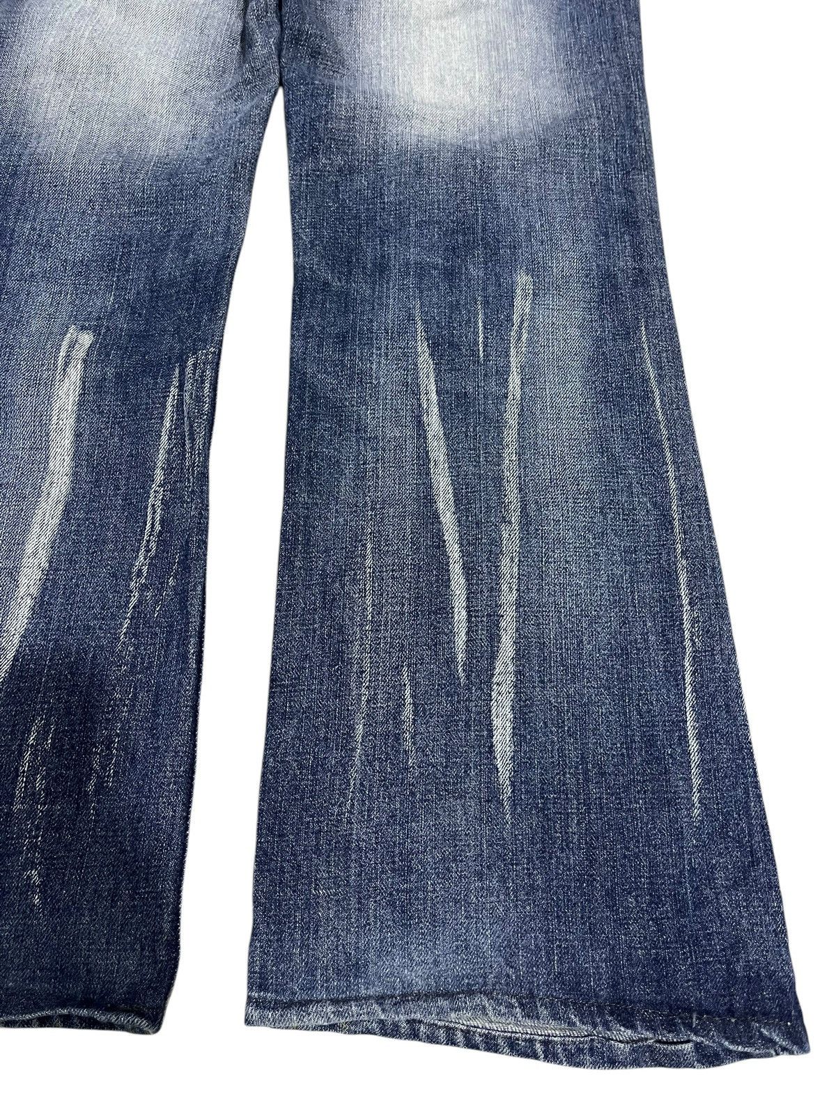 If Six Was Nine × Japanese Brand × Le Grande Bleu (L.G.B.) FLARE💥 JAPANESE BRAND Y2K WASHED BLUE DISTRESSED JEANS Size 32" / US 10 / IT 46 - 13 Thumbnail