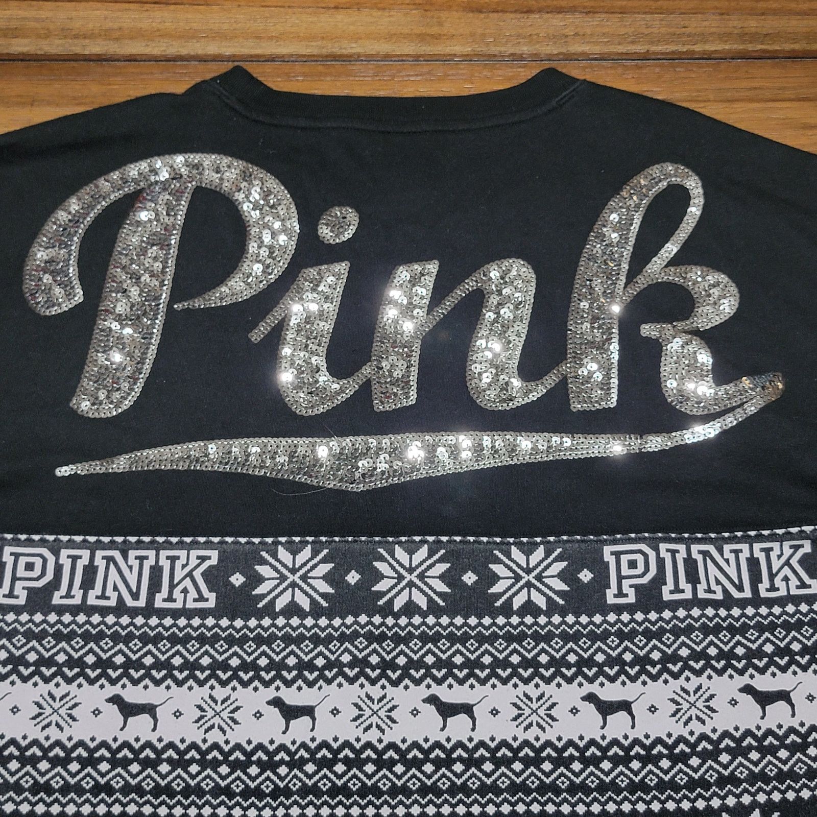 Victoria's Secret Victoria's Secret PINK LS 2016 Sweatshirt w/ Dogs - Size Med Size M / US 6-8 / IT 42-44 - 2 Thumbnail