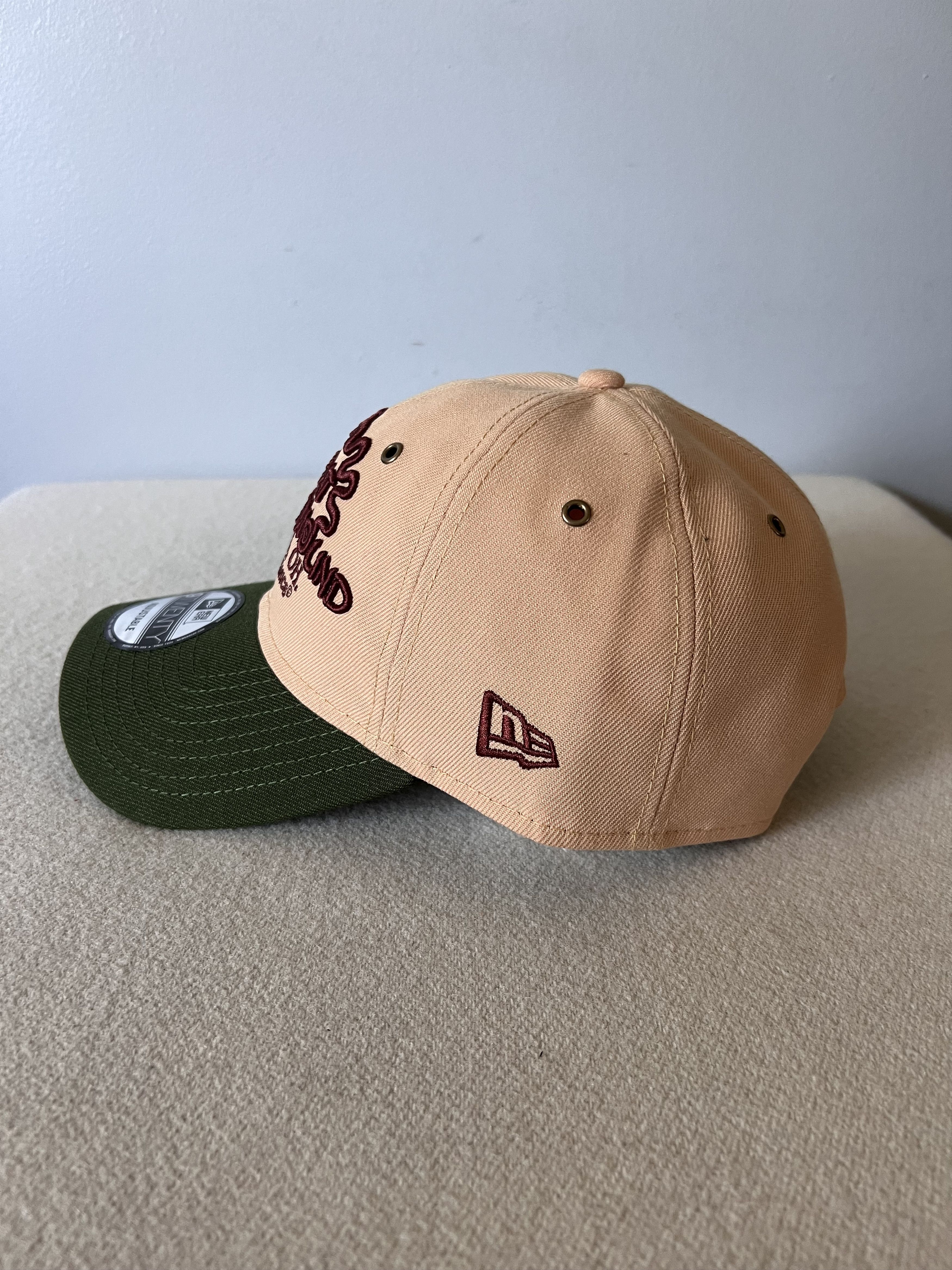 Online Ceramics Online Ceramics New Era Great Serpent Mount 9FORTY Hat Beige Size ONE SIZE - 2 Thumbnail
