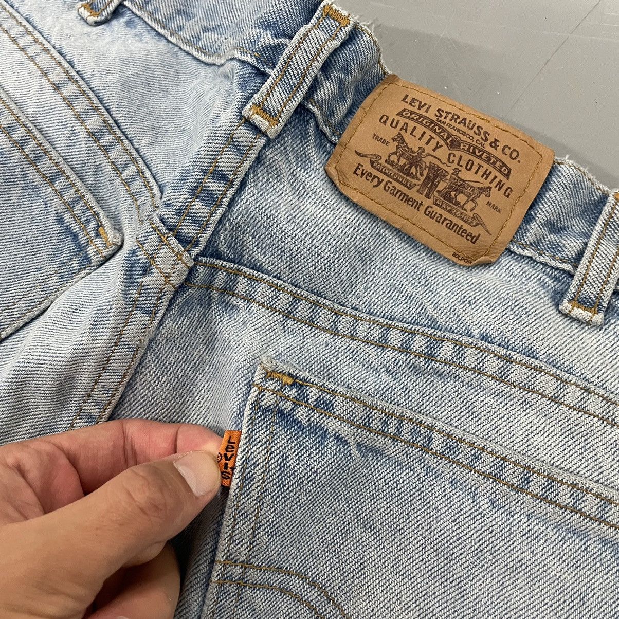 Levi's × Vintage Crazy vintage 90s Levi’s baggy orange tab wide leg denim Size US 34 / EU 50 - 2 Thumbnail