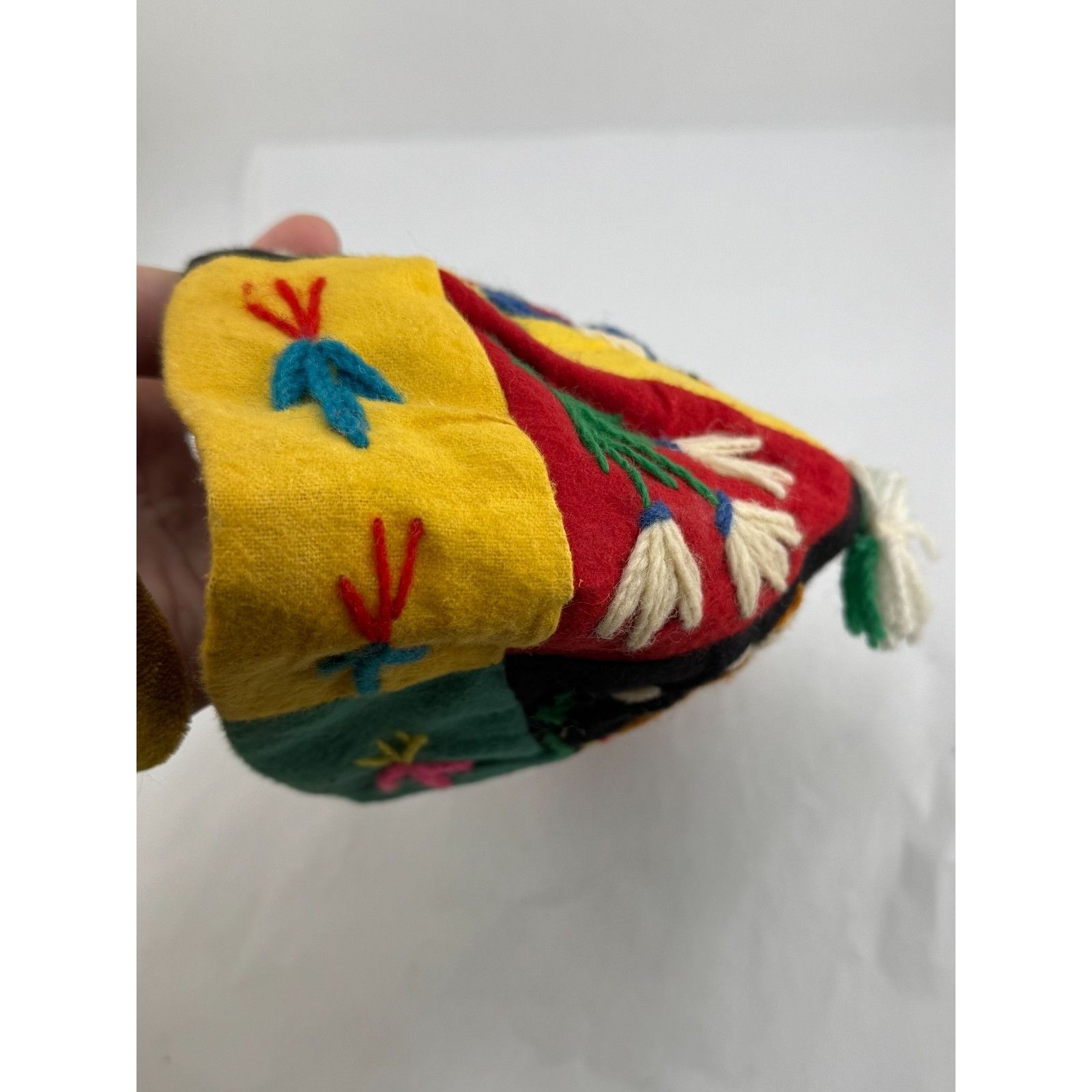 Other Rare Vintage Madeira Portugal Folk Art Embroidered Travel So Size ONE SIZE - 5 Thumbnail